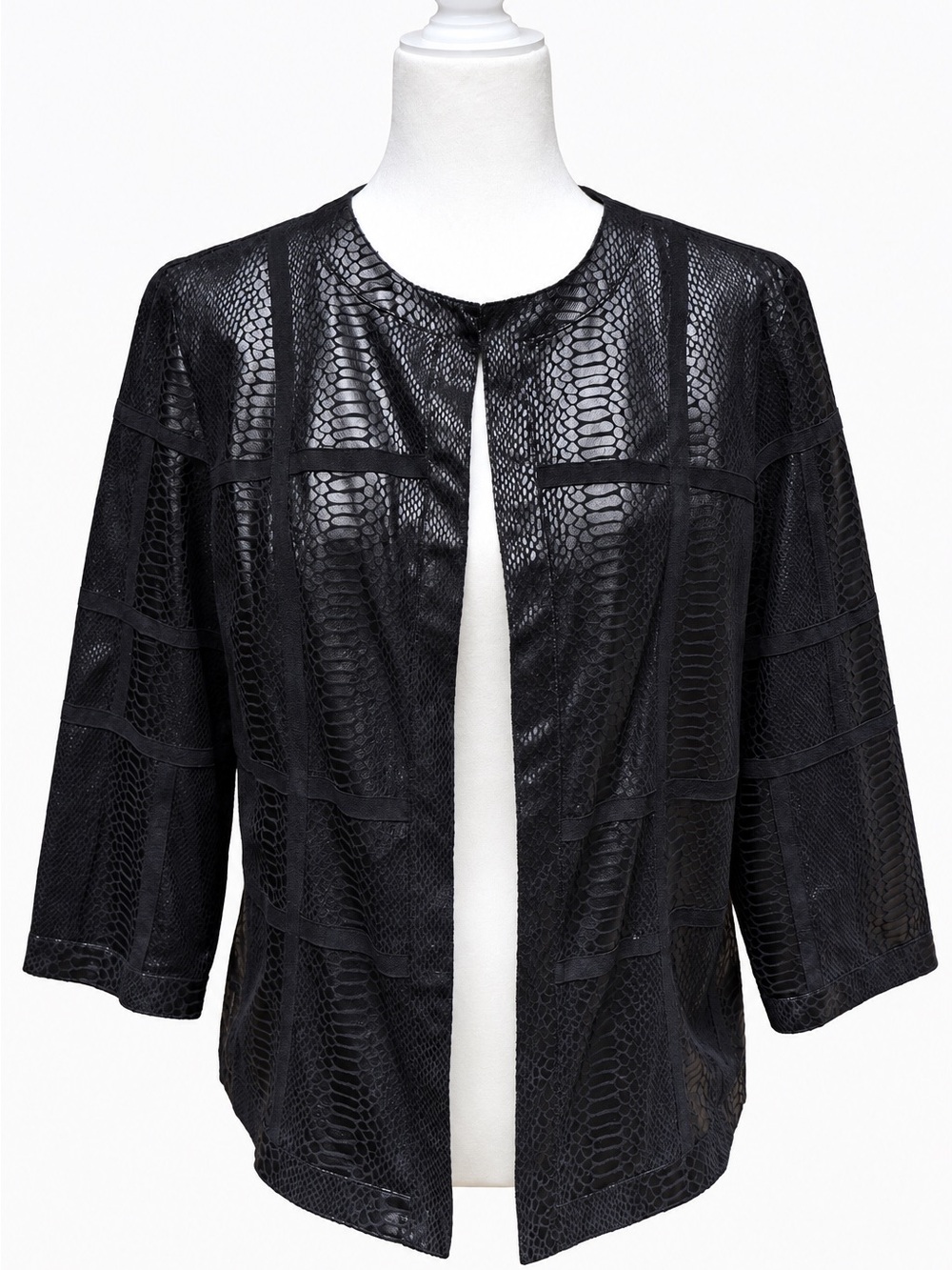 Alfred Dunner Sz 8 Black Textured Snake Print Open Front Jacket